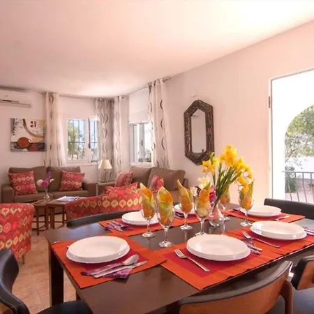 Villas Guzman - Elvis Calpe